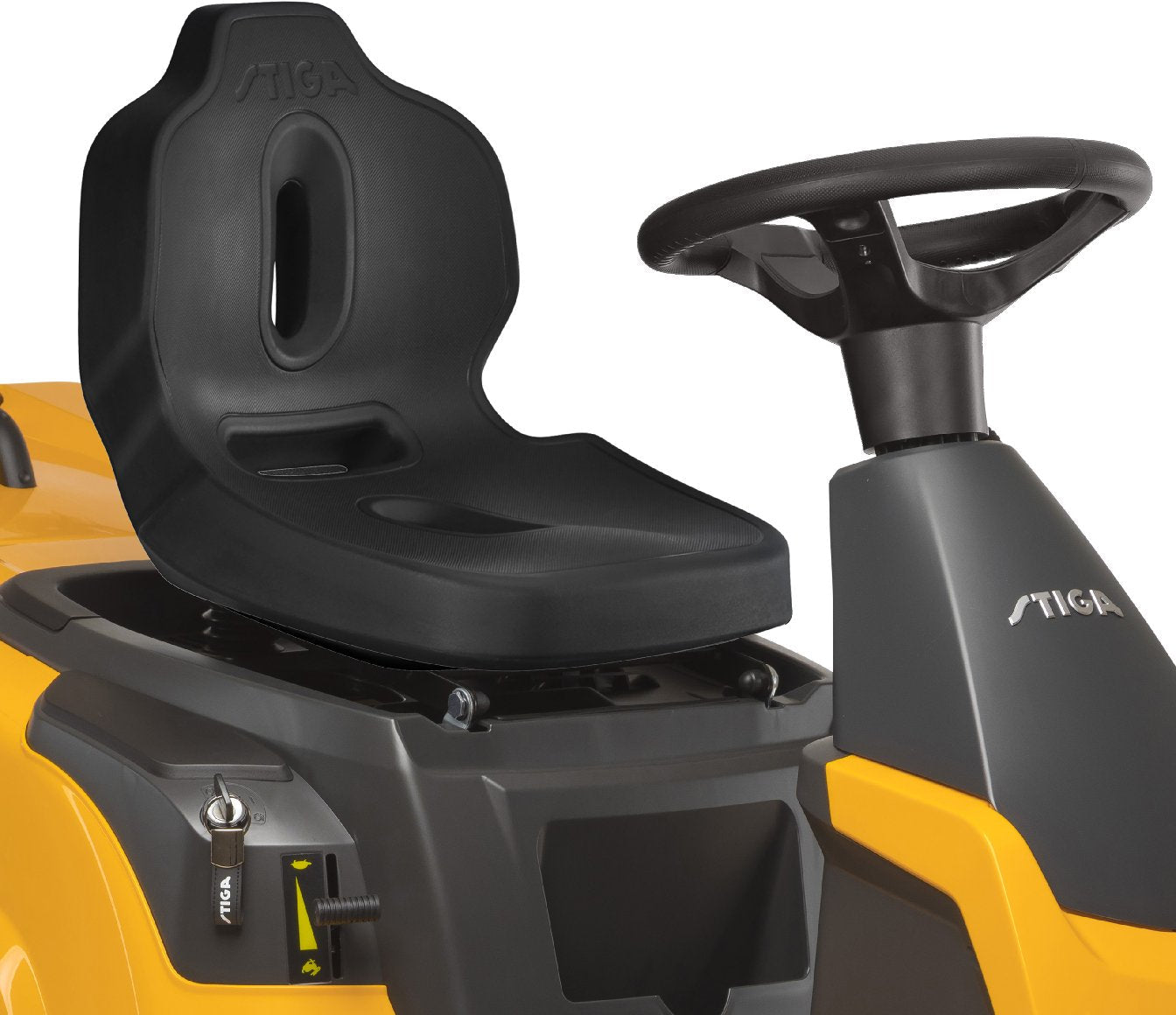 Stiga Aufsitzmäher Combi 166 mit Mulchkit und Deflektor