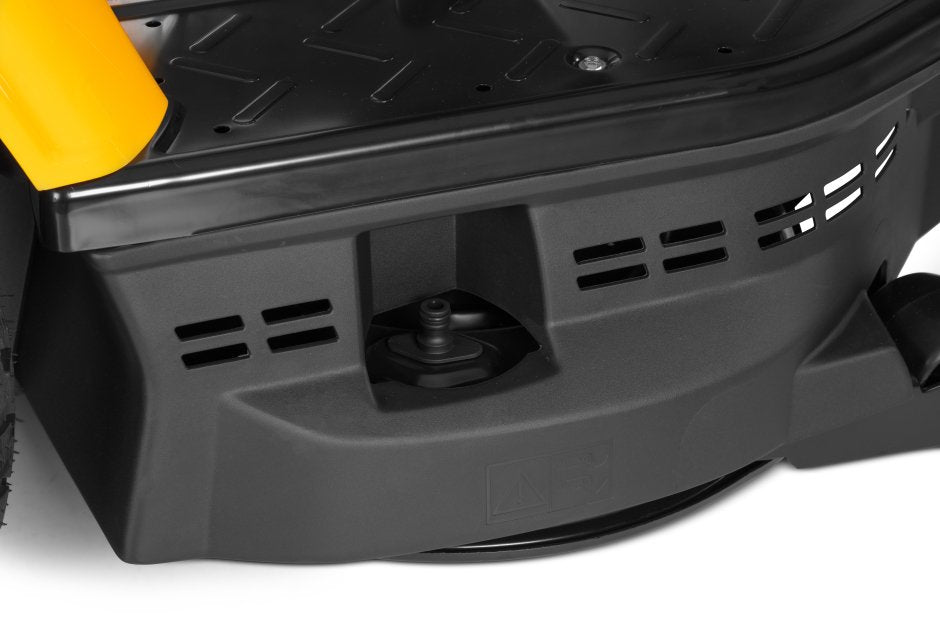 Stiga Rasentraktor Estate 384 M mit Mulchkit