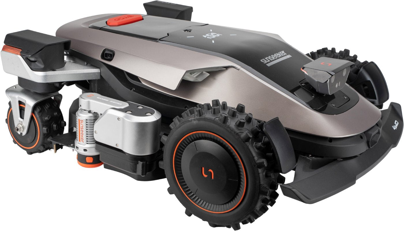 Sunseeker kabelloser Mähroboter X9 Plus für Sportplätze und Großflächen (mit Allradantrieb)